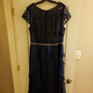 Adrianna Papell evening gown - size 16W